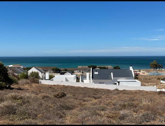 LAND FOR SALE IN DA GAMA BAY